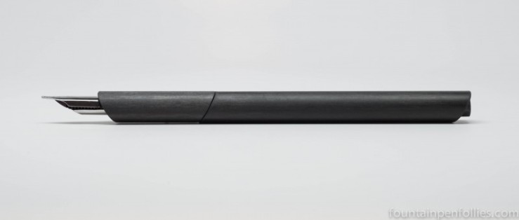Venvstas Carbon T fountain pen