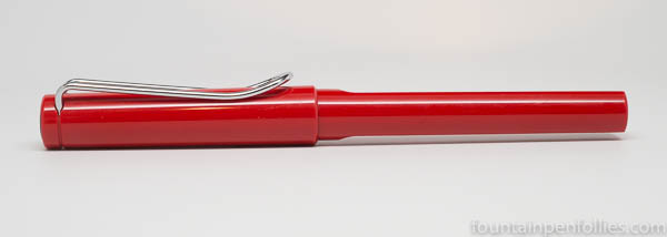 Lamy Safari red fountain pen